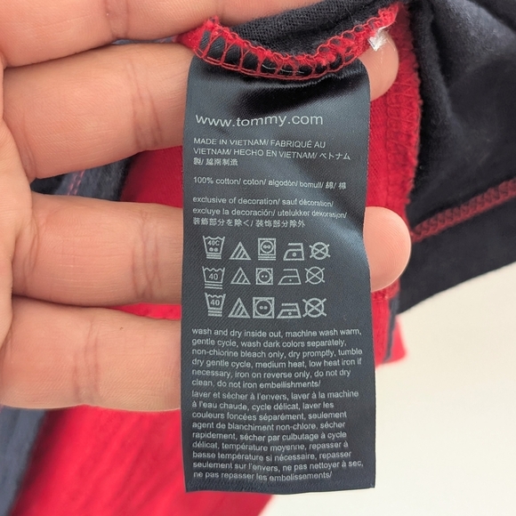 Tommy Hilfiger Women's Classic Color Block Red Navy White T-shirt ~ Size Medium - Picture 8 of 9